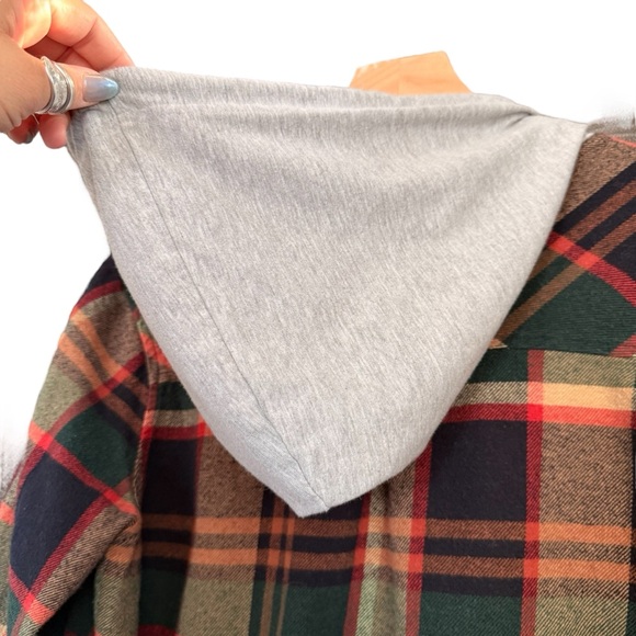 BKE| Buckle | Hooded Flannel Shirt with Gray Hood - Picture 11 of 11
